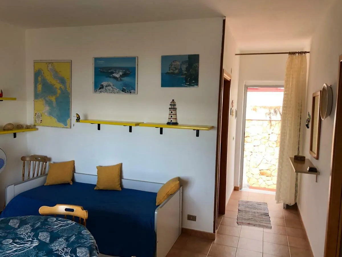 Semesterbostad Casa Delle Grotte Villa Lampedusa Italien